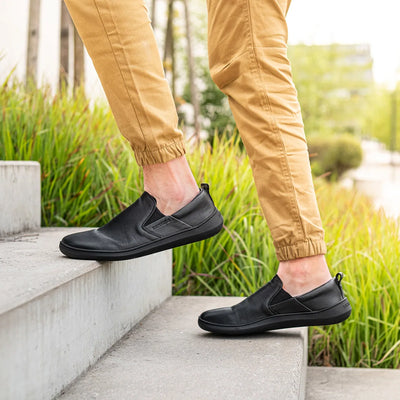 skinners_lounger_black_1