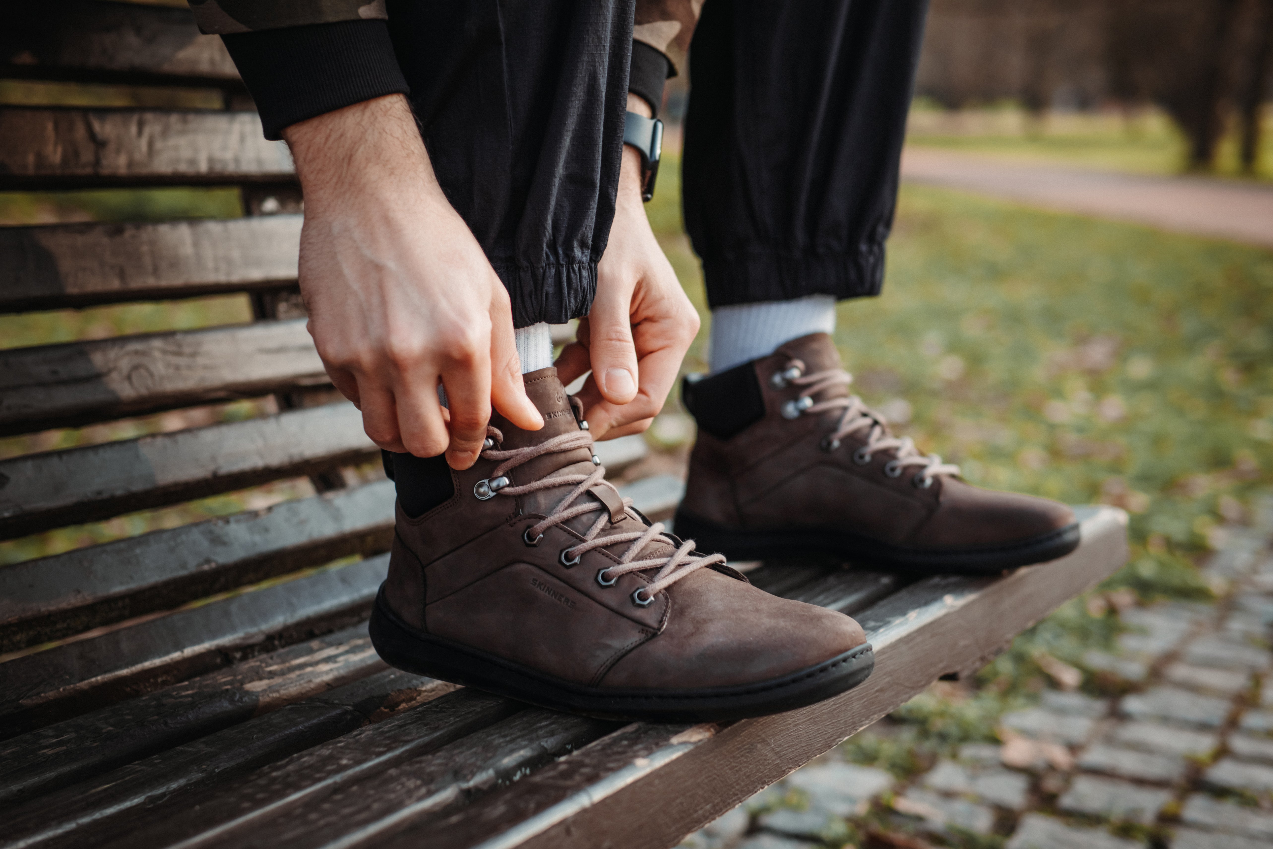 Hogyan válasszuk ki a barefoot boty szélességét, és miért forradalmi a DualSystem™?