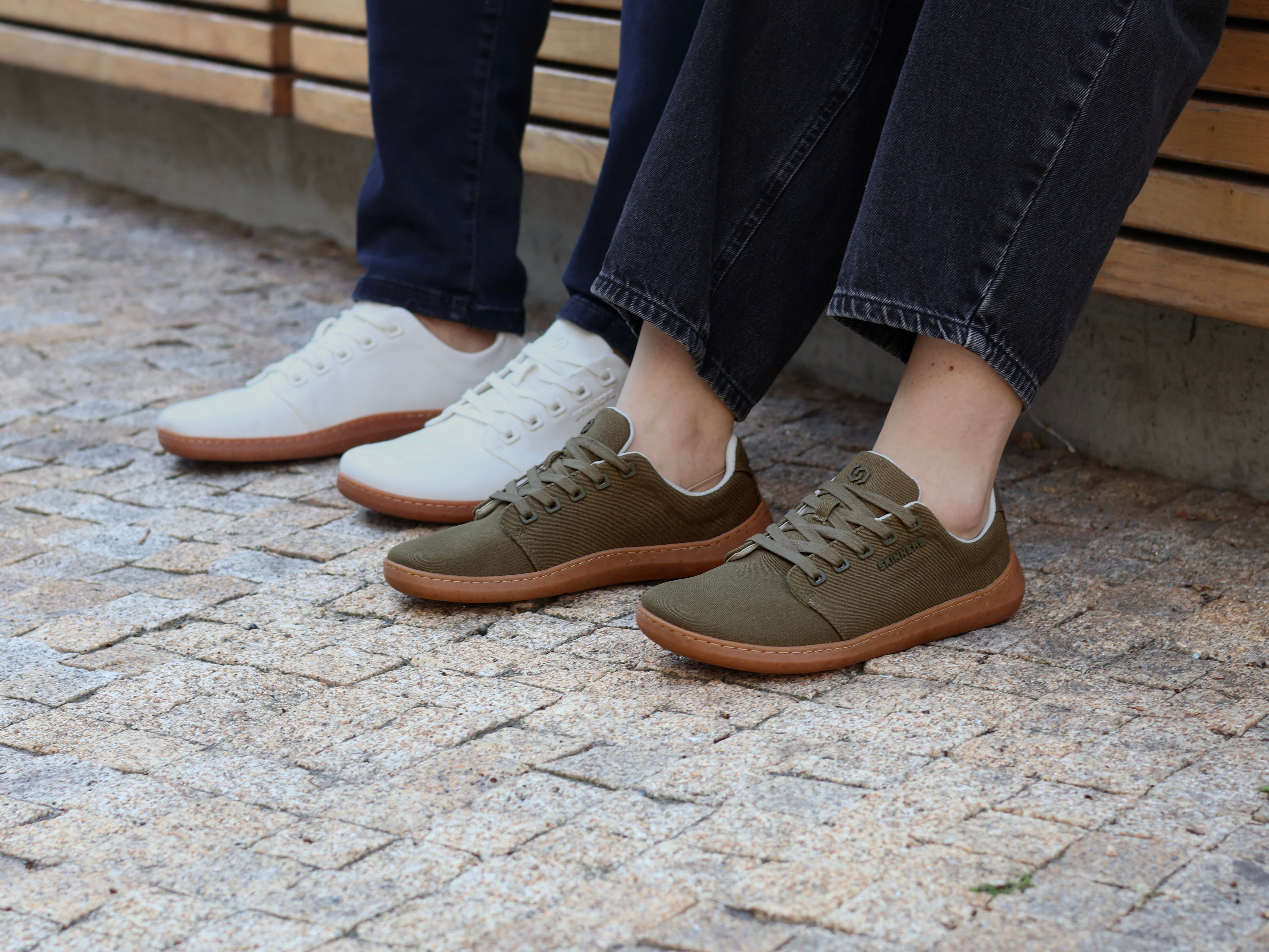 How to Choose the Right Barefoot Sneakers?