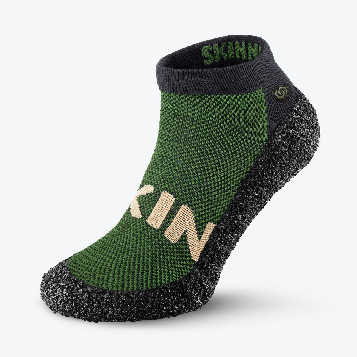 Essentials 2.0 Cactus – zachraň ponožkobotu