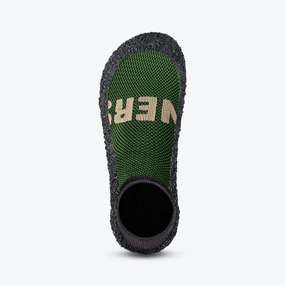 Essentials 2.0 Cactus – zachraň ponožkobotu