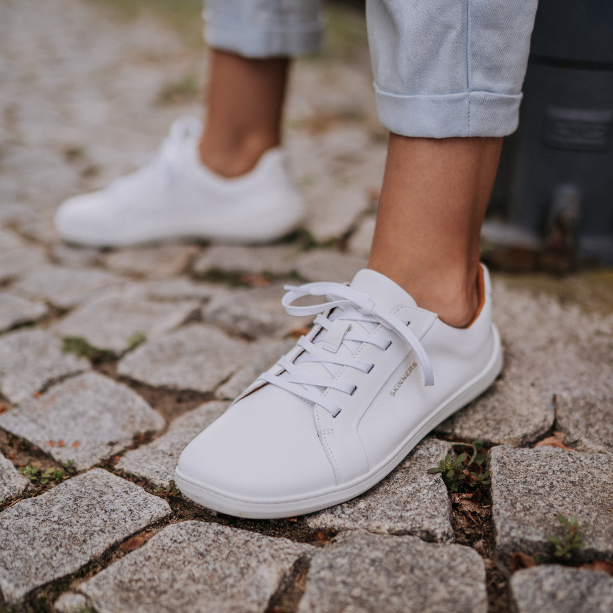 Moonwalker White